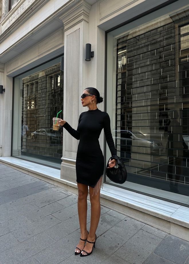 Zwarte jurk stijlvolle – perfect voor een feestje zwarte jurk