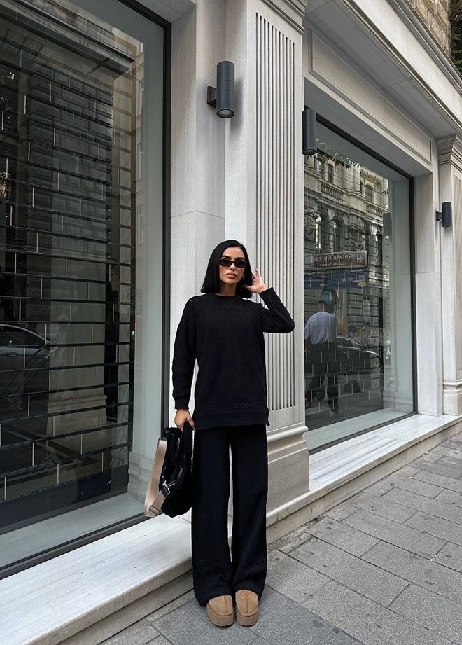 Toevoegen aan Wishlist Elegante Zwarte Dames Set zwarte set